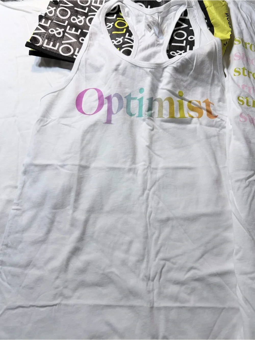NWOT Kendra Scott 3-Piece Graphic Tee Bundle Optimist Shine